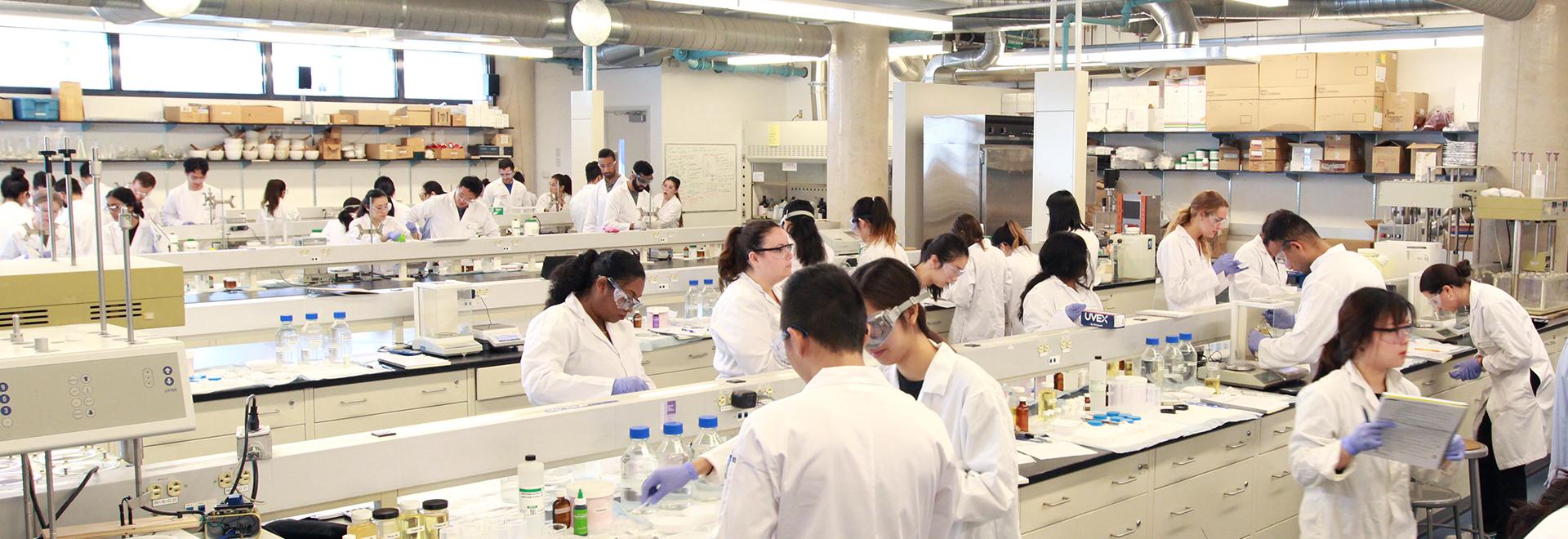 Students in the compounding lab at the Leslie Dan Faculty of Pharmacy
