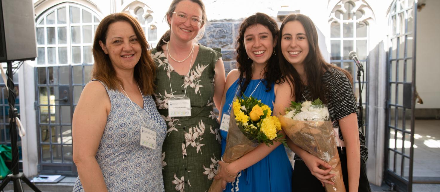 Dr. Carolyn Cummins and Lisa Jack with students