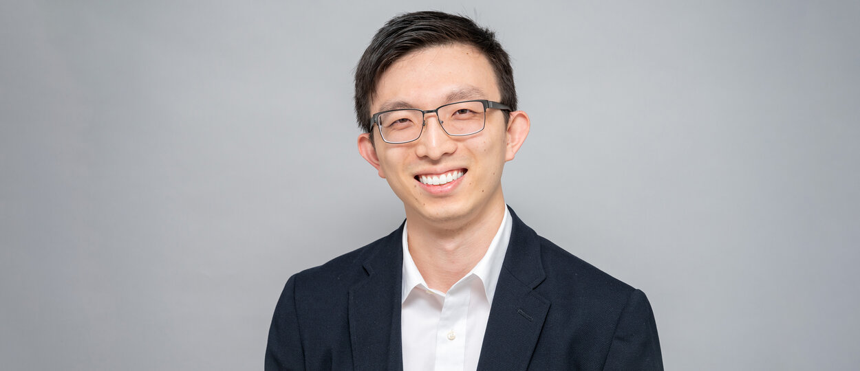 Portrait of PhD candidate Peter Zhang