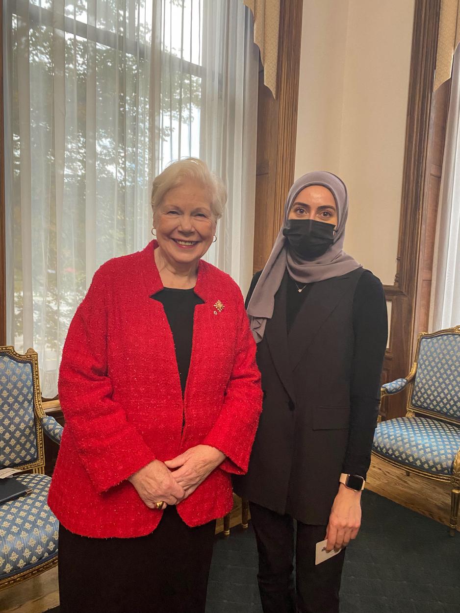 PharmD student Tahani Dakkak standing with Lieutenant Governor of Ontario, the Honourable Elizabeth Dowdeswell