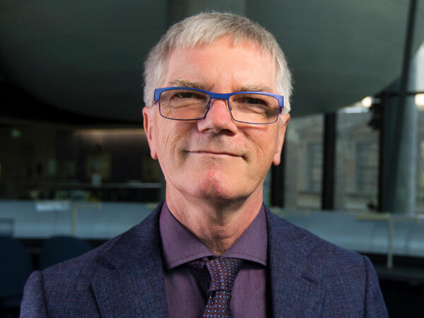 Professor Raymond Reilly Professor Raymond Reilly