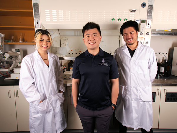 Assistant Professor Bowen Li with students in lab