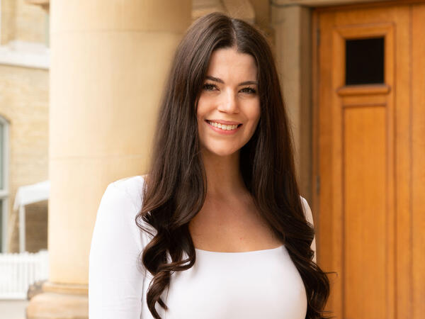 PharmD 2T3 Valedictorian Katarina Pessina PharmD 2T3 Valedictorian Katarina Pessina