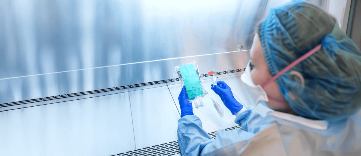 Pharmacist sterile compounding IV in clean room Pharmacist sterile compounding IV in clean room